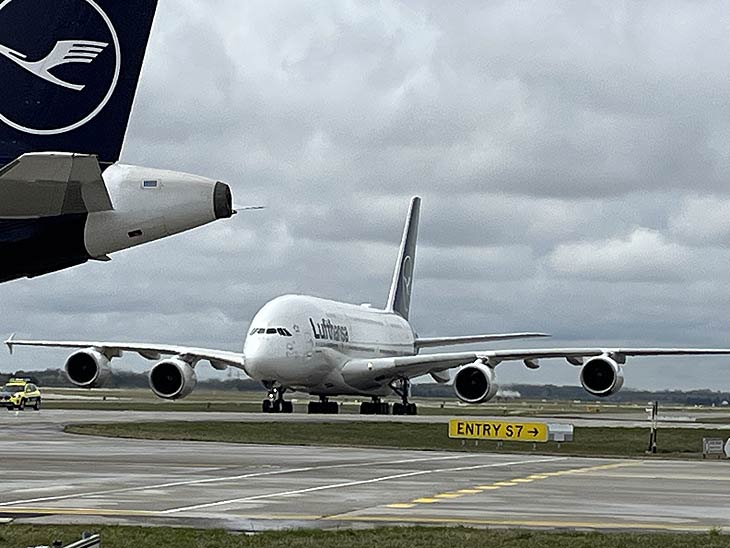 reaktiviert: der Lufthansa Airbus A380-841 D-AIMK ist zurück in Münchenck in München (©Foto: Martin Schmitz)